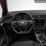 Seat Arona kab