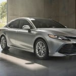 Toyota-Camry-2018-Hybrid