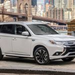 Mitsubishi-Outlander_PHEV