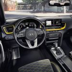 Kia-XCeed-2020-kab