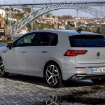 Volkswagen-Golf-2020-bag
