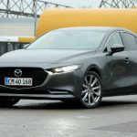 Mazda 3 sedan alt