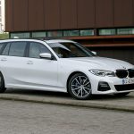 BMW 330i Touring for 1