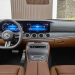 Mercedes-Benz-E-Class-kab