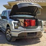 Ford-F-150_Lightning-frunk