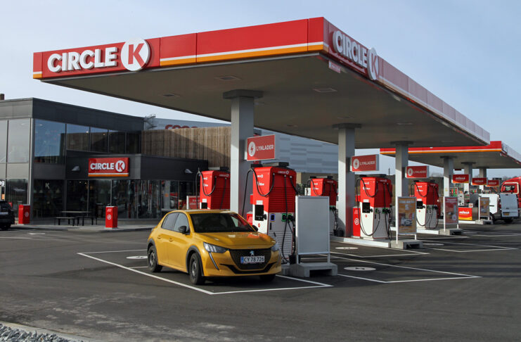 Guide: Her er prisen på lynladning pr. kWh lynladning