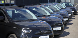 Elbiler står nu for halvdelen af det danske brugtbilsalg brugte elbiler