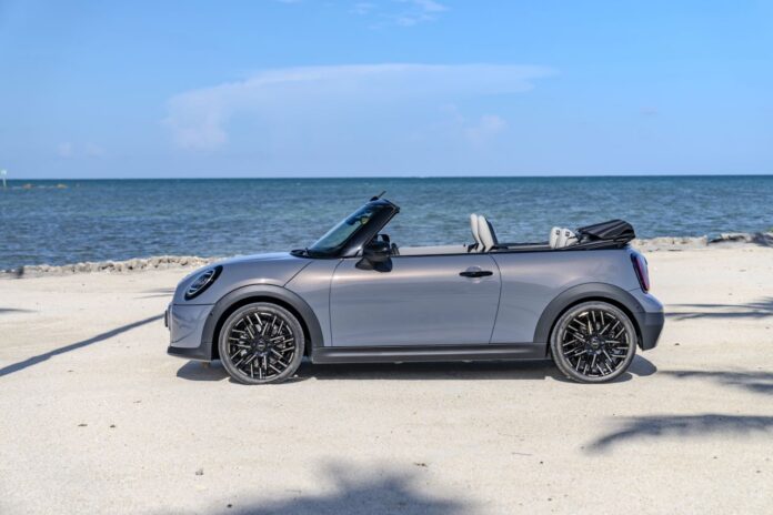 Mini Cooper Cabrio