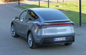 Tesla Model Y årg 2025
