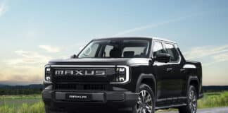 Kæmpe elbil rummer både familien og tager 3,5 ton på krogen Maxus eterron 9