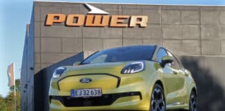Længere rækkevidde til lavere pris i Fords mindste elbil