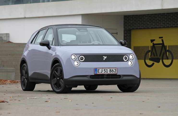 Test: Kinesisk Mini-klon charmerer og frustrerer test firefly