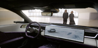 Mazda går skærm-amok i ny elbil mazda cx-6e