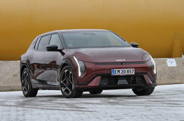 Test: Kantet koreaner er en venlig hverdagshelt biltest kia ev4