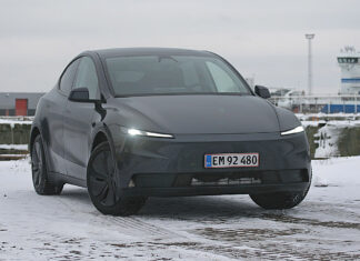 Test: Billigudgaven af Tesla Model Y imponerer ikke