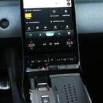 Citroën ë-C5 Aircross waterfall