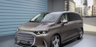 Mega-Mercedes med vilde tal: 800 volt, 700 km og 7 personer