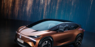 Renault lover 800 volt og 1.400 km rækkevidde Renault 800 volt