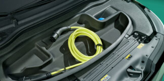 Endelig - populær elbil får praktisk frunk