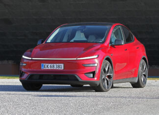 Test: Tesla Model Y Performance er mest for fans