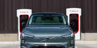 Volvo udvider samarbejde med Tesla