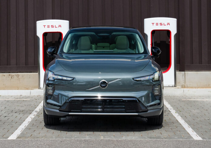 Volvo Tesla Supercharger