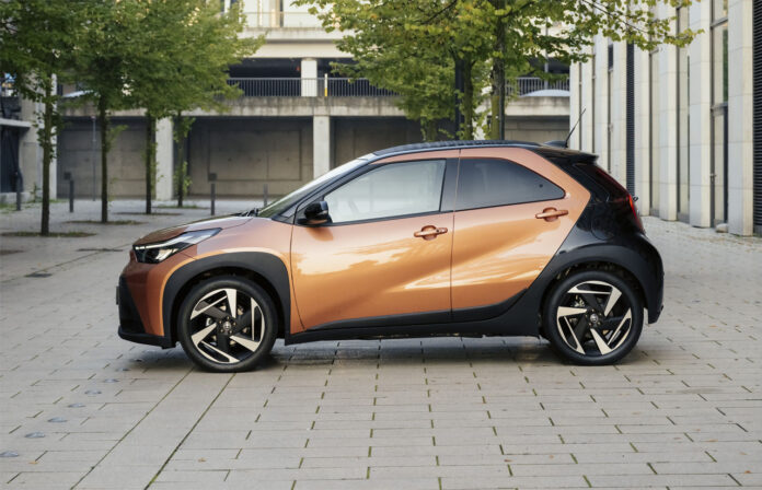 Toyota Aygo X 2026 profil