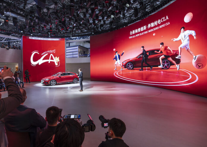 Mercedes CLA Kina