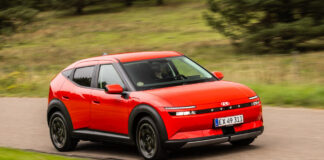 Importør giver sig - sætter prisen ned på helt ny elbil
